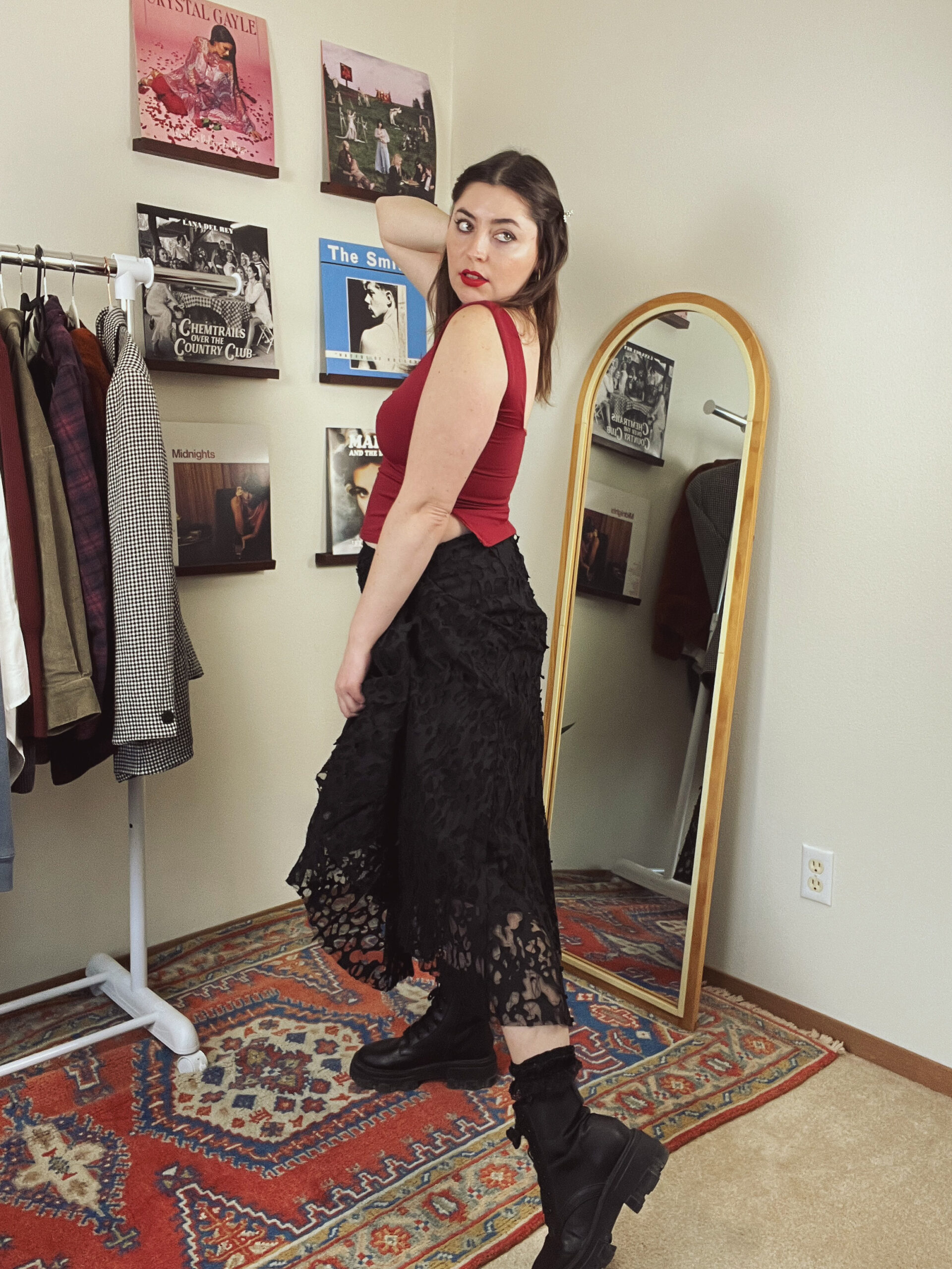 Grunge is a Love Affair You Can’t Get Enough Of This Valentine’s Day
